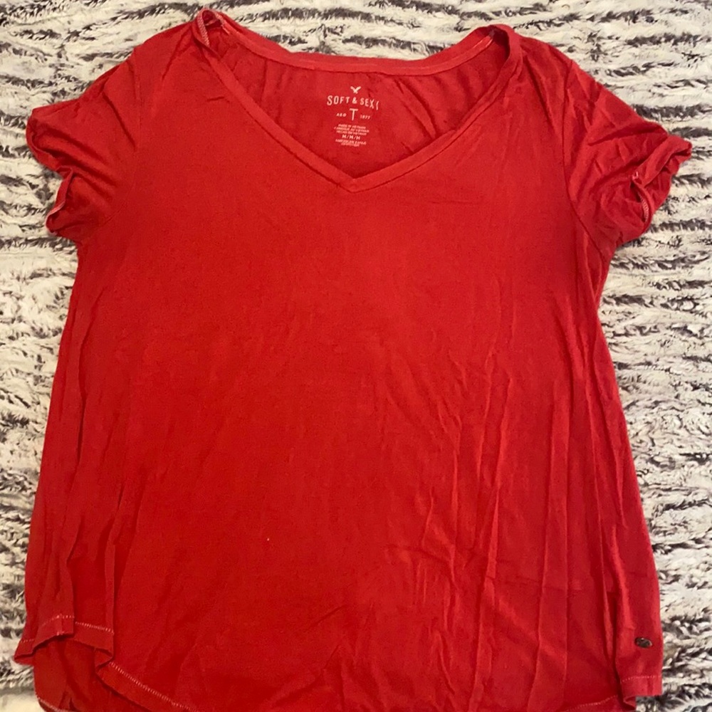 Red American eagle soft and sexy shirt